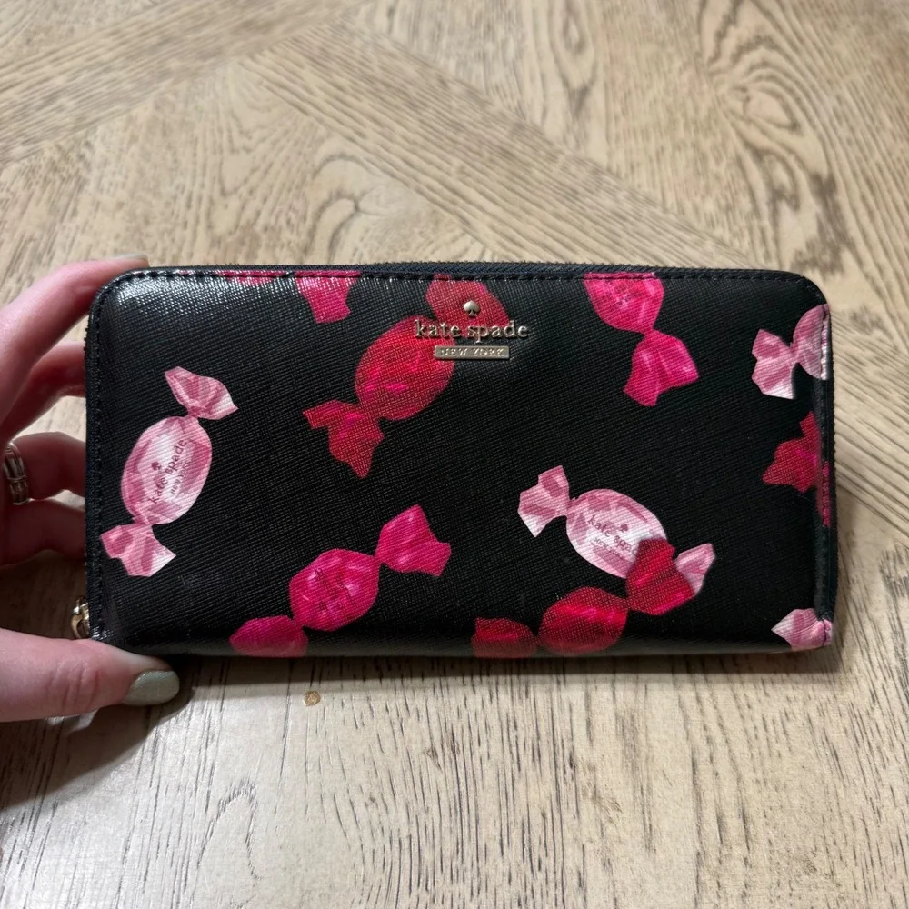 Kate Spade Black Candy Continental‎ Large Zip Around Wallet